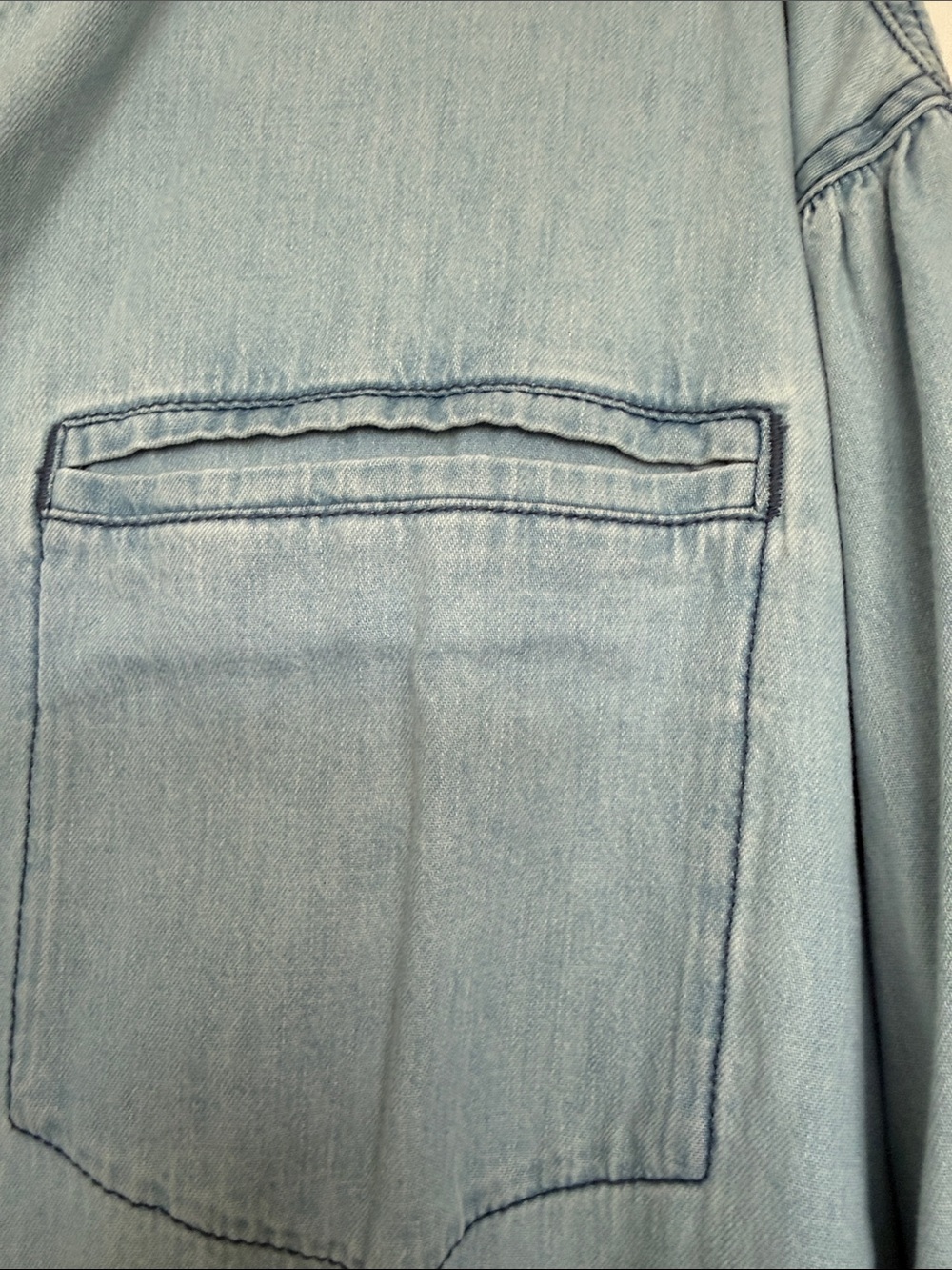 We The Free Light Wash Denim Henley Tunic Top - Picture 4 of 5